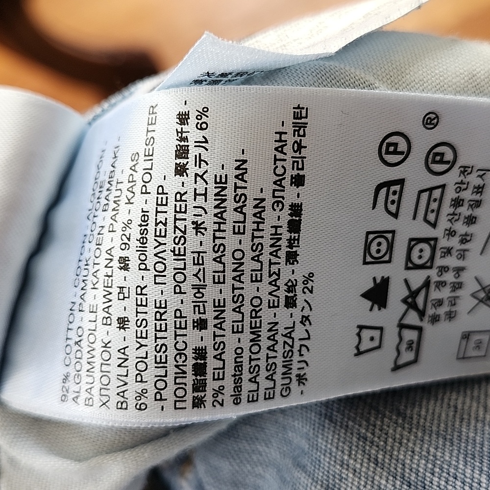 Levi's Classic Blue Distressed Skinny Women Jeans, 33 - Picture 14 of 14